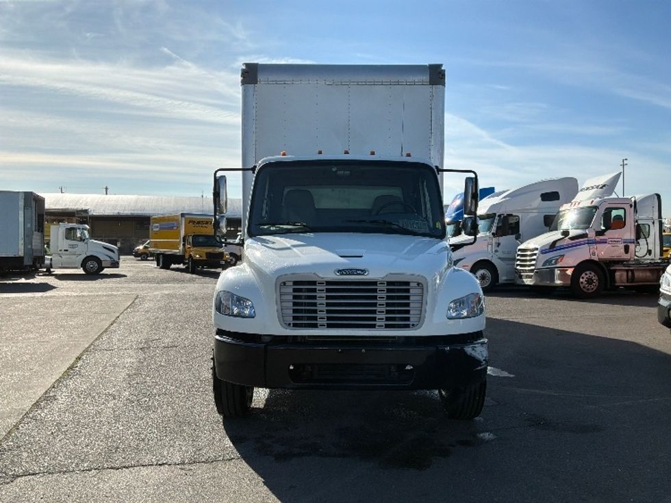 Medium Duty Box Truck-Light and Medium Duty Trucks-Freightliner-2022-M2-Tacoma-WA-161,817\n\t\tmiles-$ 73,000 - Image 2