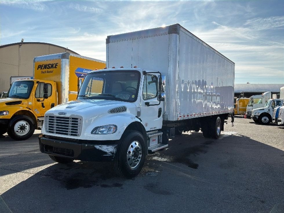 Medium Duty Box Truck-Light and Medium Duty Trucks-Freightliner-2022-M2-Tacoma-WA-161,817\n\t\tmiles-$ 73,000 - Image 3