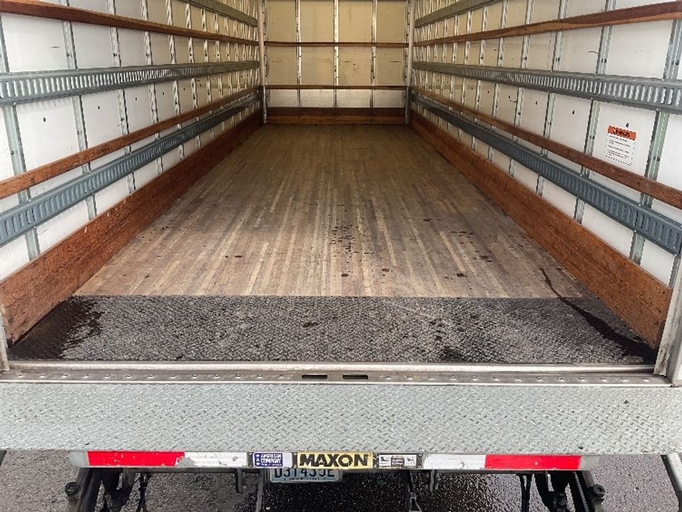 Medium Duty Box Truck-Light and Medium Duty Trucks-Freightliner-2022-M2-Tacoma-WA-66,114\n\t\tmiles-$ 79,500 - Image 10