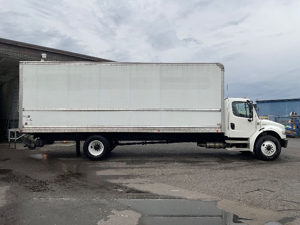 Medium Duty Box Truck-Light and Medium Duty Trucks-Freightliner-2022-M2-Tacoma-WA-66,114\n\t\tmiles-$ 79,500 - Image 15