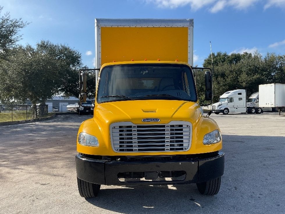 Medium Duty Box Truck-Light and Medium Duty Trucks-Freightliner-2022-M2-Tampa-FL-149,778\n\t\tmiles-$ 68,250 - Image 2