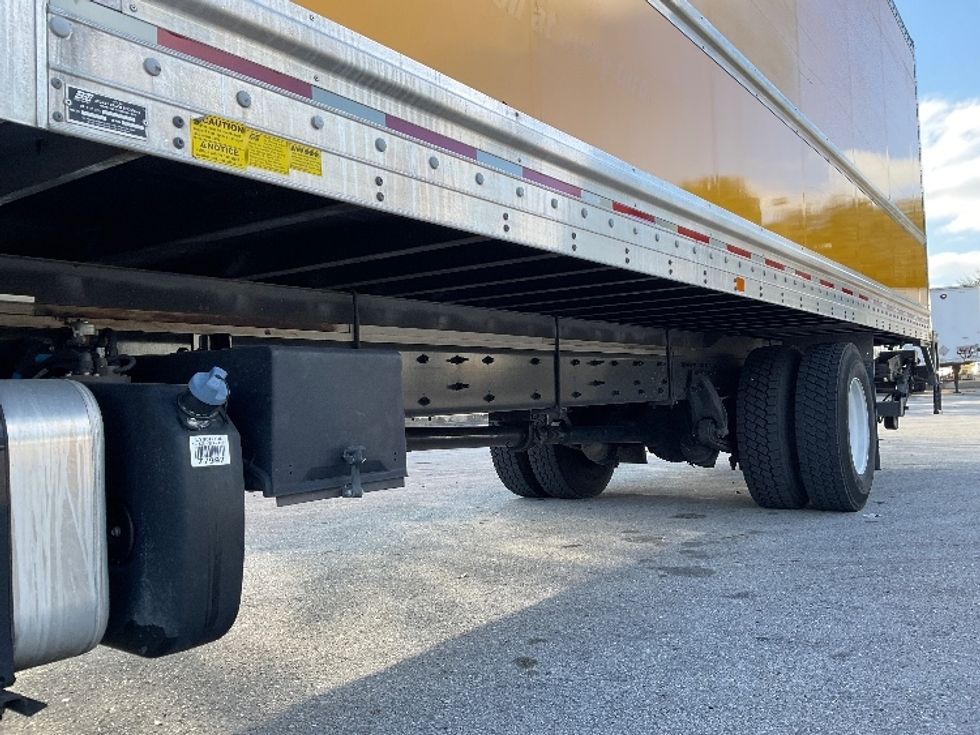 Medium Duty Box Truck-Light and Medium Duty Trucks-Freightliner-2022-M2-Tampa-FL-149,778\n\t\tmiles-$ 68,250 - Image 5