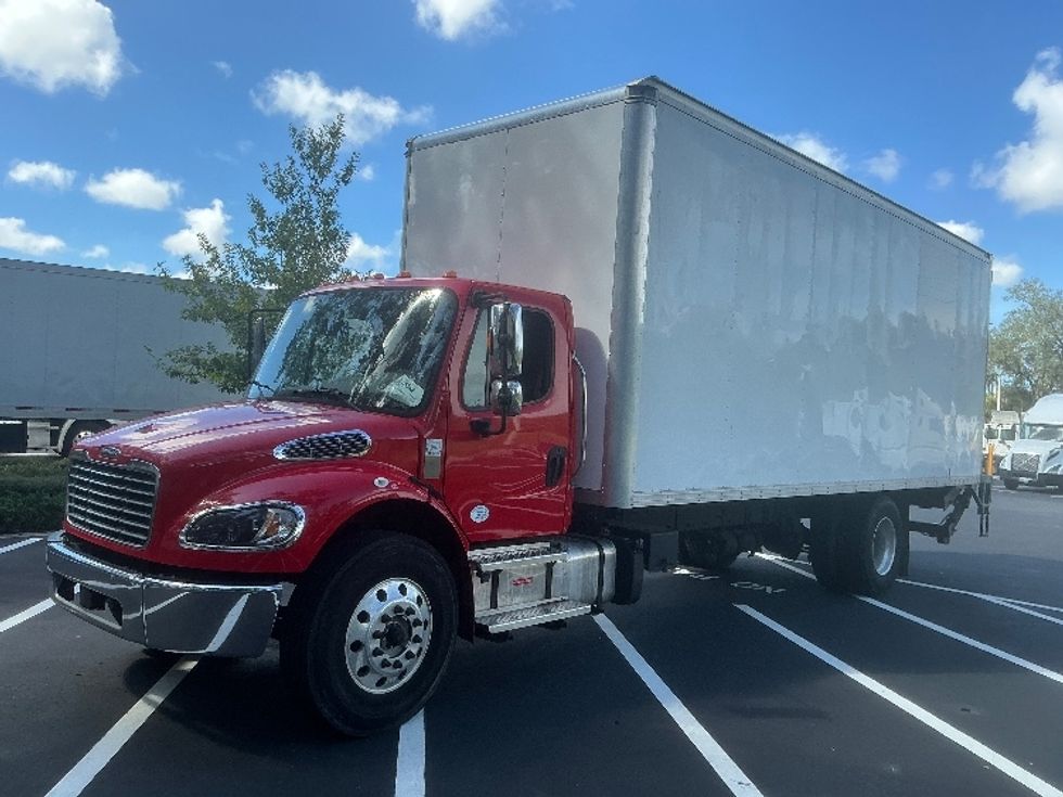 Medium Duty Box Truck-Light and Medium Duty Trucks-Freightliner-2022-M2-Tampa-FL-212,550\n\t\tmiles-$ 58,750 - Image 3