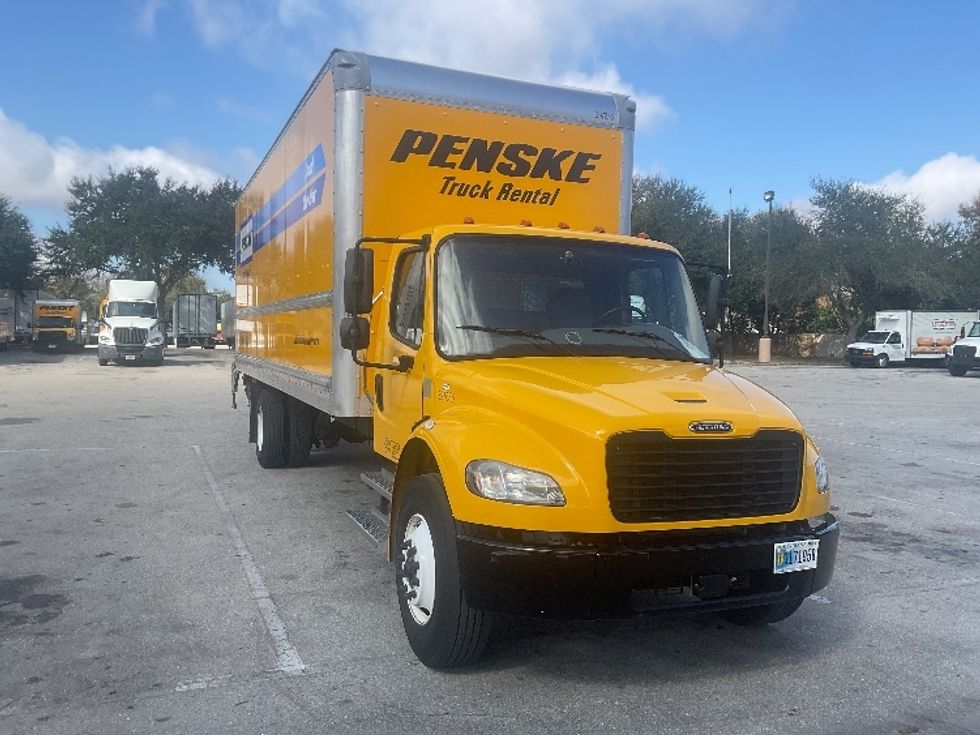 Medium Duty Box Truck-Light and Medium Duty Trucks-Freightliner-2022-M2-Tampa-FL-216,067\n\t\tmiles-$ 50,000 - Image 1