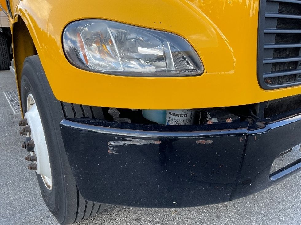 Medium Duty Box Truck-Light and Medium Duty Trucks-Freightliner-2022-M2-Tampa-FL-216,067\n\t\tmiles-$ 50,000 - Image 24