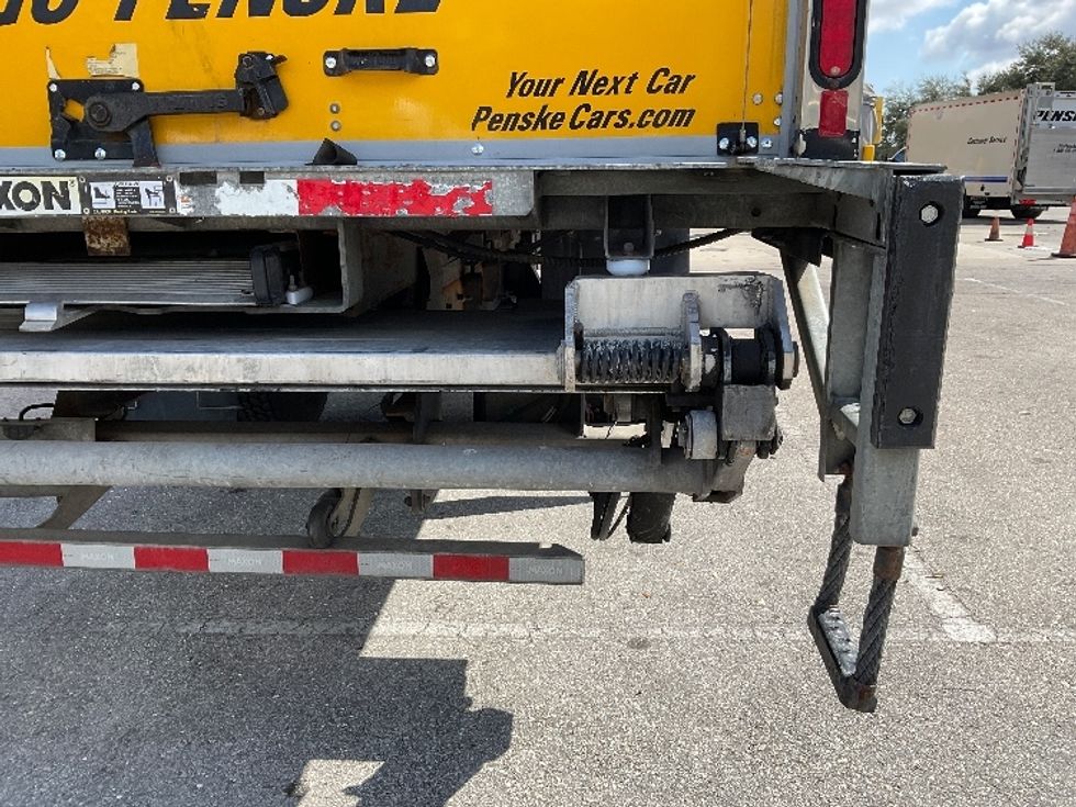 Medium Duty Box Truck-Light and Medium Duty Trucks-Freightliner-2022-M2-Tampa-FL-216,067\n\t\tmiles-$ 50,000 - Image 29