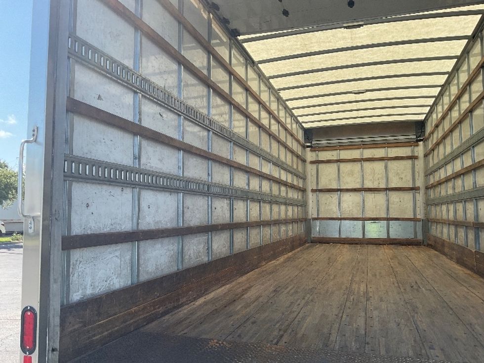 Medium Duty Box Truck-Light and Medium Duty Trucks-Freightliner-2022-M2-Tampa-FL-242,151\n\t\tmiles-$ 38,750 - Image 11