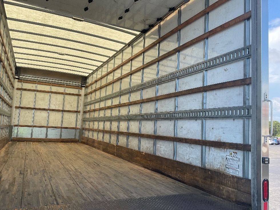 Medium Duty Box Truck-Light and Medium Duty Trucks-Freightliner-2022-M2-Tampa-FL-242,151\n\t\tmiles-$ 38,750 - Image 12