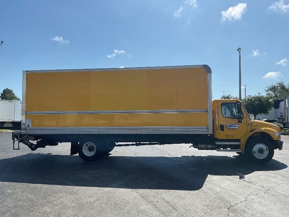 Medium Duty Box Truck-Light and Medium Duty Trucks-Freightliner-2022-M2-Tampa-FL-242,151\n\t\tmiles-$ 38,750 - Image 15