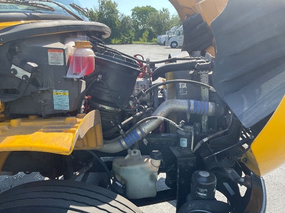 Medium Duty Box Truck-Light and Medium Duty Trucks-Freightliner-2022-M2-Tampa-FL-242,151\n\t\tmiles-$ 38,750 - Image 23