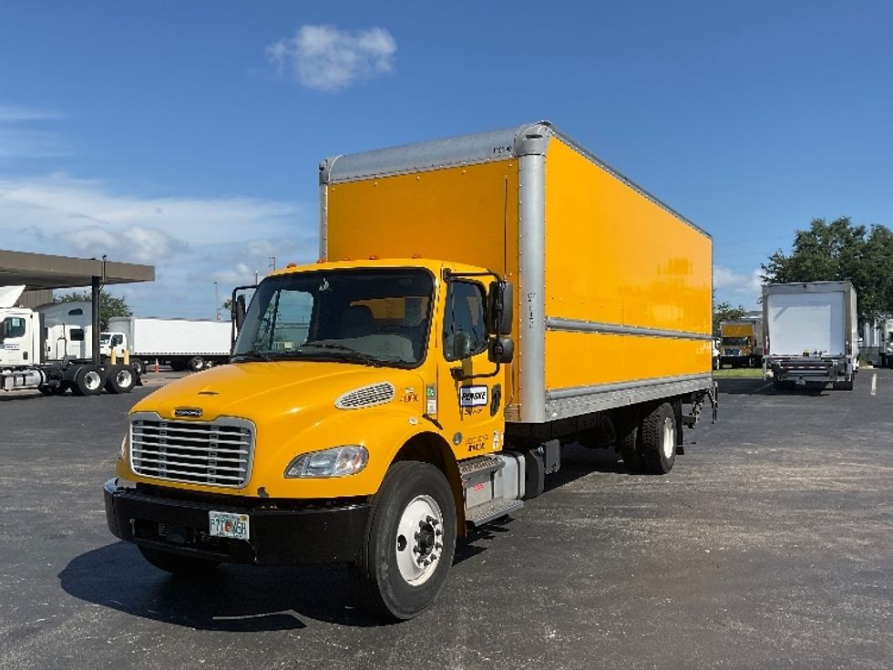 Medium Duty Box Truck-Light and Medium Duty Trucks-Freightliner-2022-M2-Tampa-FL-242,151\n\t\tmiles-$ 38,750 - Image 3