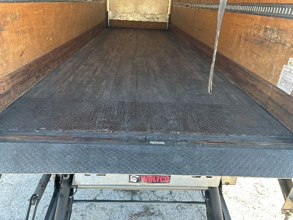 Medium Duty Box Truck-Light and Medium Duty Trucks-Freightliner-2022-M2-Tampa-FL-279,477\n\t\tmiles-$ 38,000 - Image 10