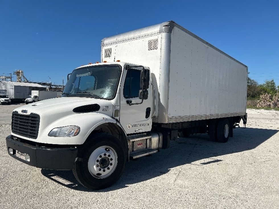 Medium Duty Box Truck-Light and Medium Duty Trucks-Freightliner-2022-M2-Tampa-FL-279,477\n\t\tmiles-$ 38,000 - Image 3