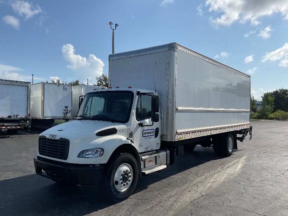 Medium Duty Box Truck-Light and Medium Duty Trucks-Freightliner-2022-M2-Tampa-FL-324,880\n\t\tmiles-$ 40,000 - Image 1