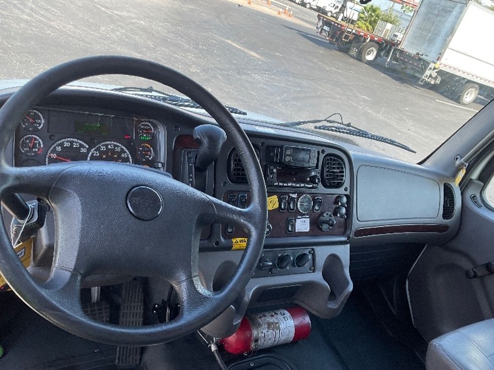 Medium Duty Box Truck-Light and Medium Duty Trucks-Freightliner-2022-M2-Tampa-FL-324,880\n\t\tmiles-$ 40,000 - Image 17