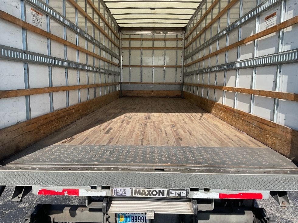 Medium Duty Box Truck-Light and Medium Duty Trucks-Freightliner-2022-M2-Tampa-FL-324,880\n\t\tmiles-$ 40,000 - Image 9
