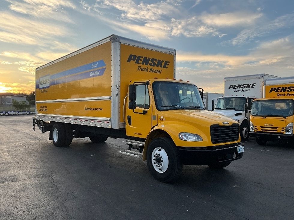 Medium Duty Box Truck-Light and Medium Duty Trucks-Freightliner-2022-M2-Tempe-AZ-240,395\n\t\tmiles-$ 49,750 - Image 1