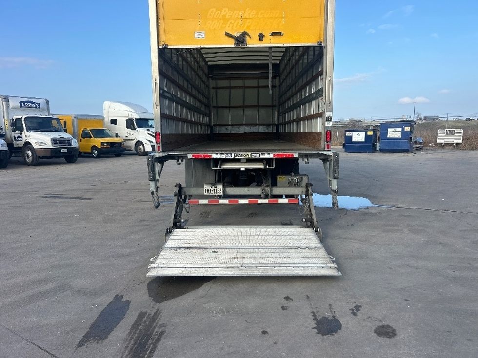Medium Duty Box Truck-Light and Medium Duty Trucks-Freightliner-2022-M2-Terrell-TX-102,378\n\t\tmiles-$ 76,750 - Image 9