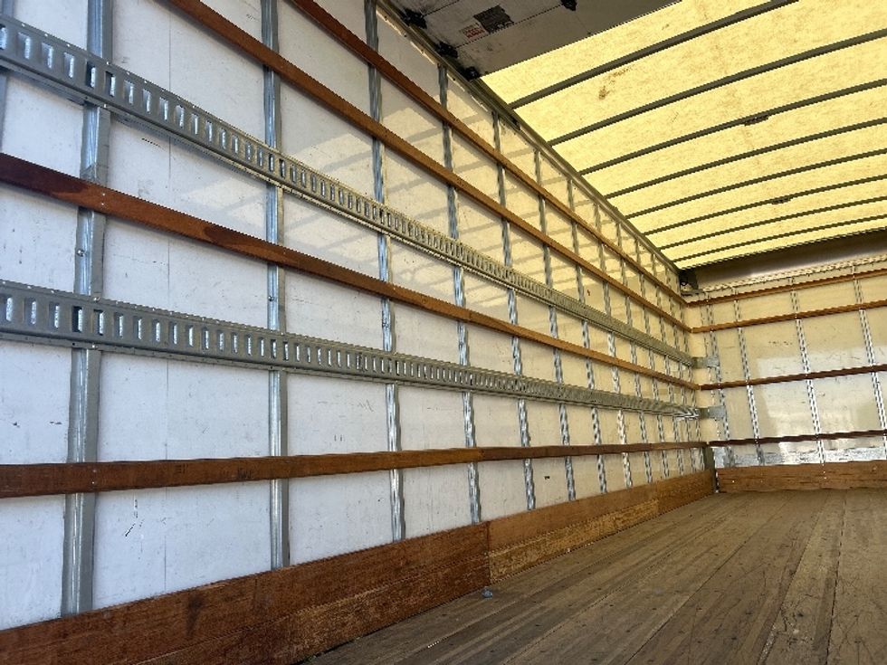 Medium Duty Box Truck-Light and Medium Duty Trucks-Freightliner-2022-M2-Torrance-CA-107,920\n\t\tmiles-$ 77,250 - Image 11