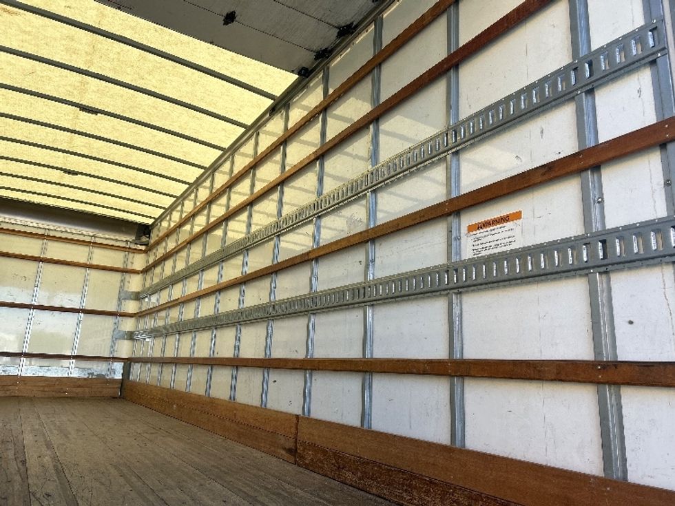 Medium Duty Box Truck-Light and Medium Duty Trucks-Freightliner-2022-M2-Torrance-CA-107,920\n\t\tmiles-$ 77,250 - Image 12