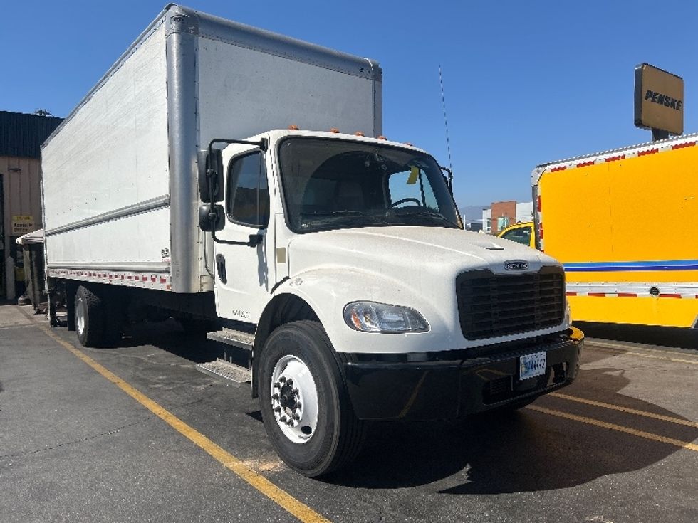 Medium Duty Box Truck-Light and Medium Duty Trucks-Freightliner-2022-M2-Torrance-CA-109,079\n\t\tmiles-$ 81,500 - Image 1