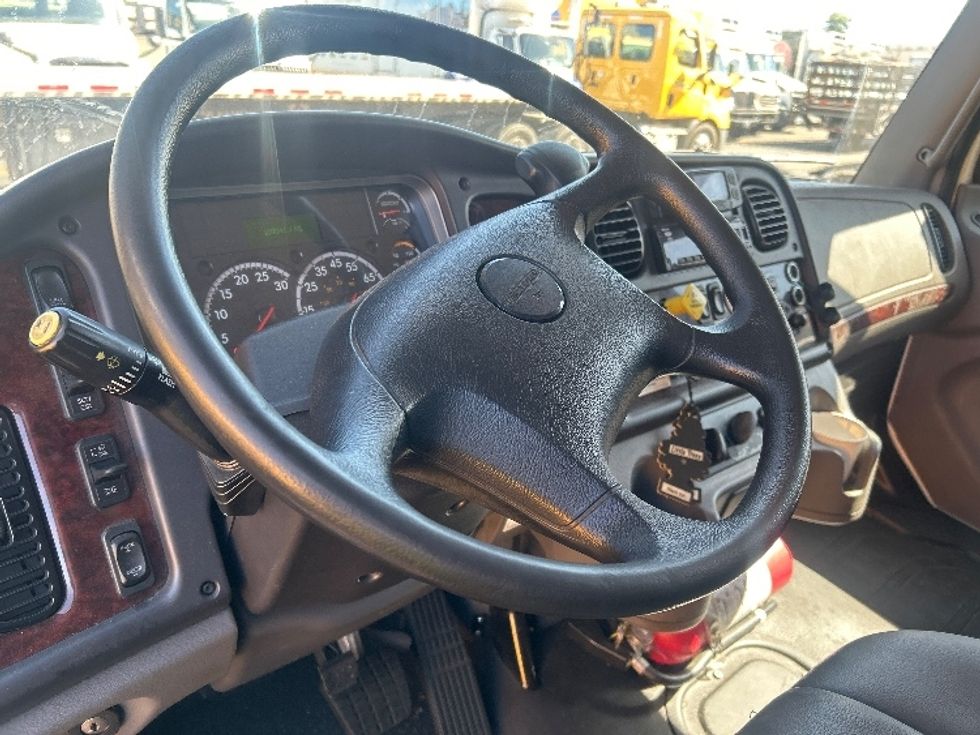 Medium Duty Box Truck-Light and Medium Duty Trucks-Freightliner-2022-M2-Torrance-CA-109,079\n\t\tmiles-$ 81,500 - Image 17