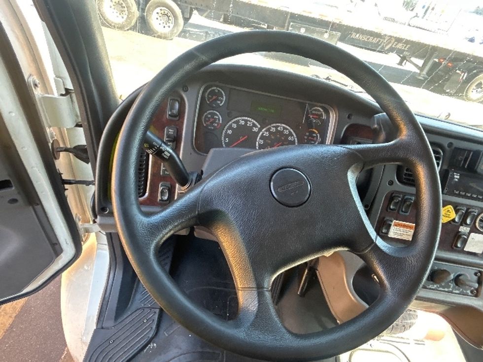 Medium Duty Box Truck-Light and Medium Duty Trucks-Freightliner-2022-M2-Torrance-CA-109,079\n\t\tmiles-$ 81,500 - Image 18