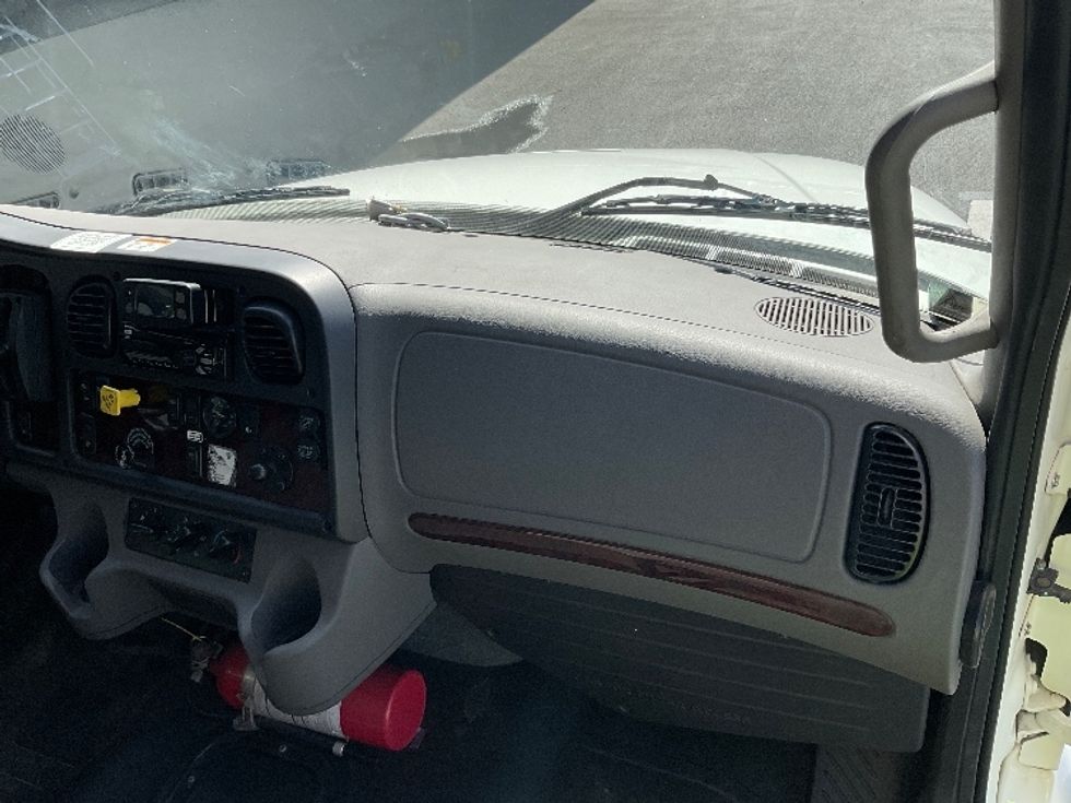 Medium Duty Box Truck-Light and Medium Duty Trucks-Freightliner-2022-M2-Torrance-CA-17,289\n\t\tmiles-$ 78,000 - Image 21