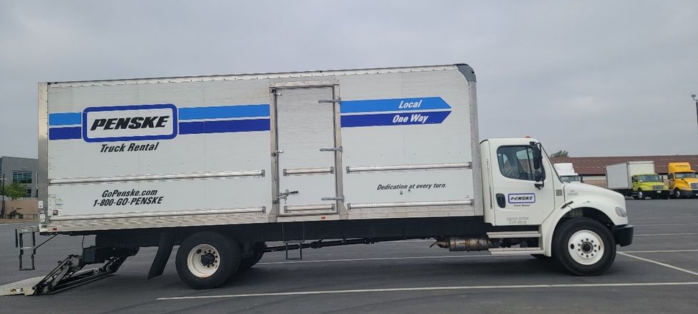Medium Duty Box Truck-Light and Medium Duty Trucks-Freightliner-2022-M2-Torrance-CA-226,528\n\t\tmiles-$ 54,000 - Image 15