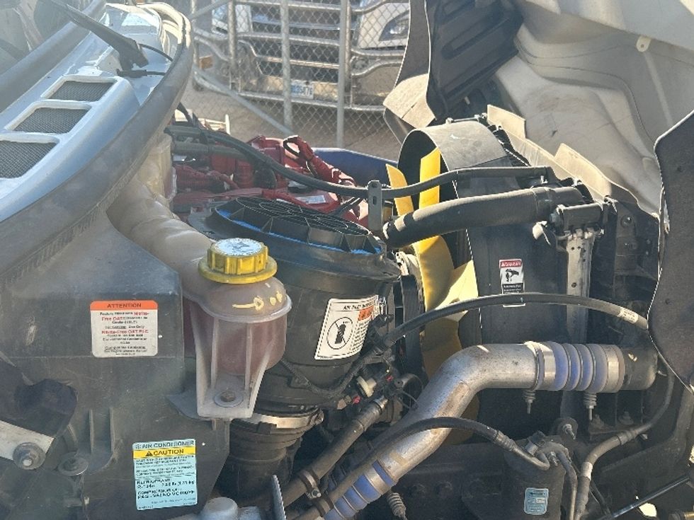 Medium Duty Box Truck-Light and Medium Duty Trucks-Freightliner-2022-M2-Tulsa-OK-169,164\n\t\tmiles-$ 56,250 - Image 22