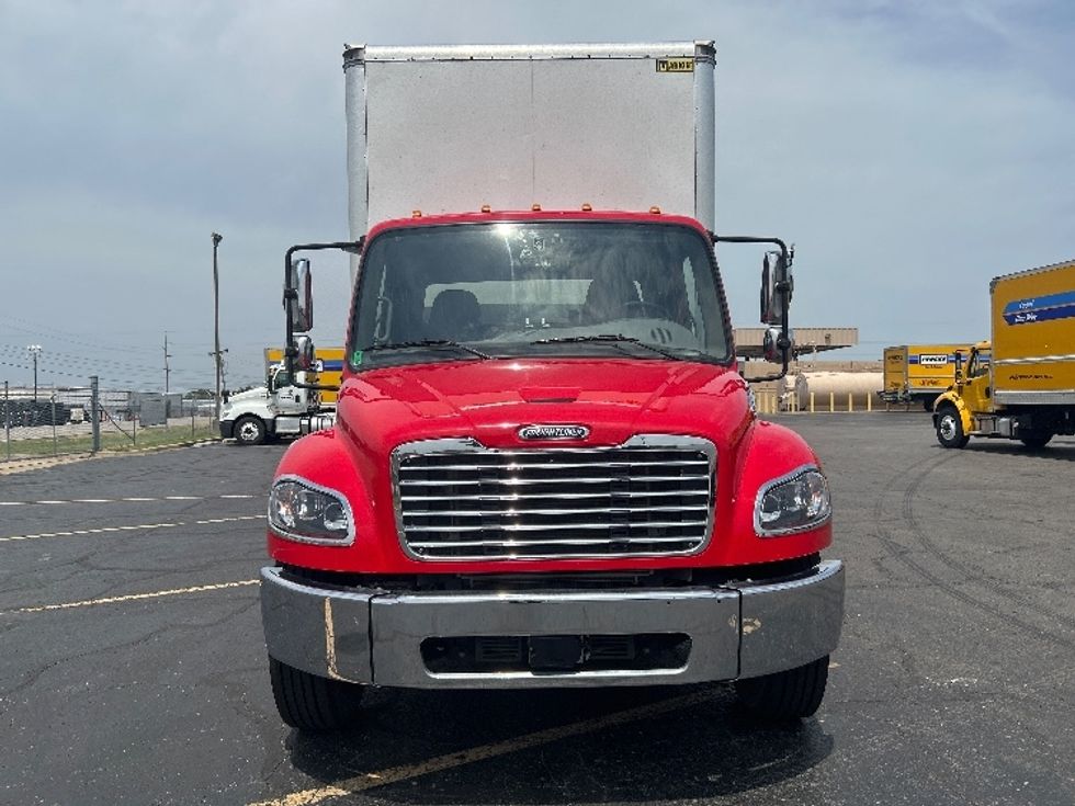 Medium Duty Box Truck-Light and Medium Duty Trucks-Freightliner-2022-M2-Tulsa-OK-191,756\n\t\tmiles-$ 63,750 - Image 2