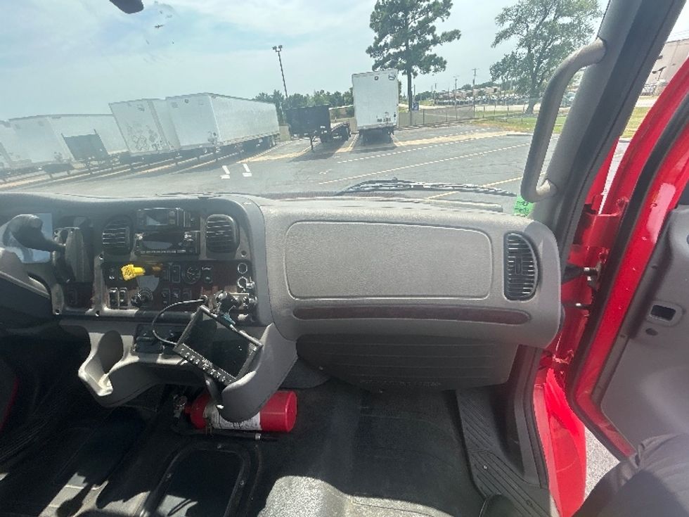 Medium Duty Box Truck-Light and Medium Duty Trucks-Freightliner-2022-M2-Tulsa-OK-191,756\n\t\tmiles-$ 63,750 - Image 21