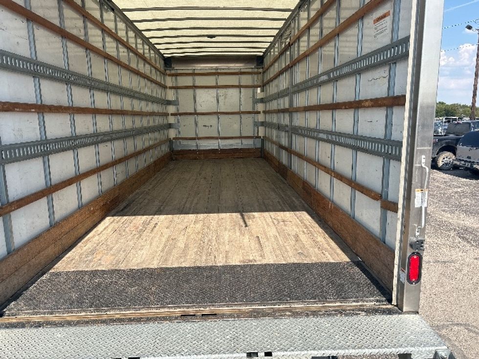 Medium Duty Box Truck-Light and Medium Duty Trucks-Freightliner-2022-M2-Waco-TX-258,592\n\t\tmiles-$ 46,250 - Image 10