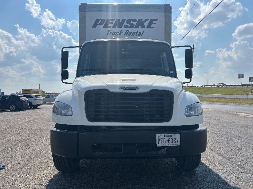 Medium Duty Box Truck-Light and Medium Duty Trucks-Freightliner-2022-M2-Waco-TX-258,592\n\t\tmiles-$ 46,250 - Image 2