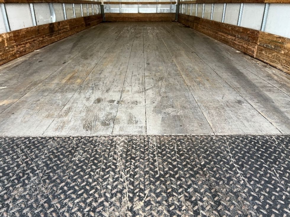 Medium Duty Box Truck-Light and Medium Duty Trucks-Freightliner-2022-M2-Warren-MI-112,500\n\t\tmiles-$ 73,000 - Image 10