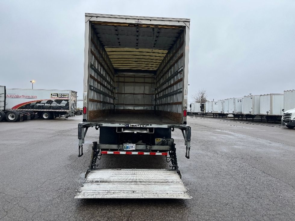Medium Duty Box Truck-Light and Medium Duty Trucks-Freightliner-2022-M2-Warren-MI-112,500\n\t\tmiles-$ 73,000 - Image 8