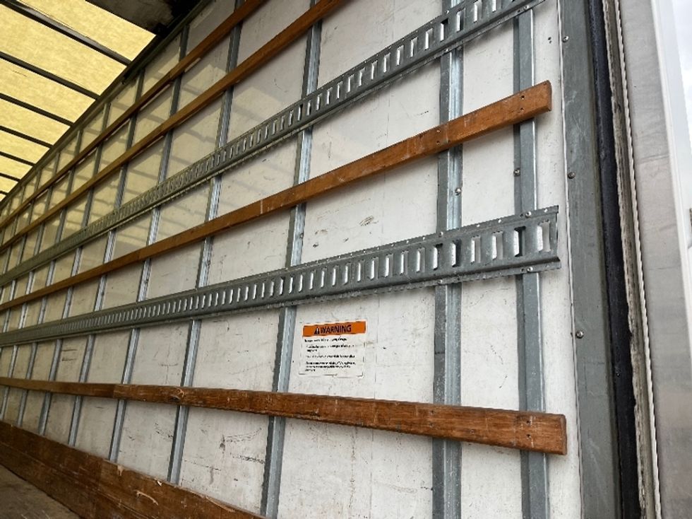 Medium Duty Box Truck-Light and Medium Duty Trucks-Freightliner-2022-M2-Warren-MI-128,659\n\t\tmiles-$ 71,250 - Image 9