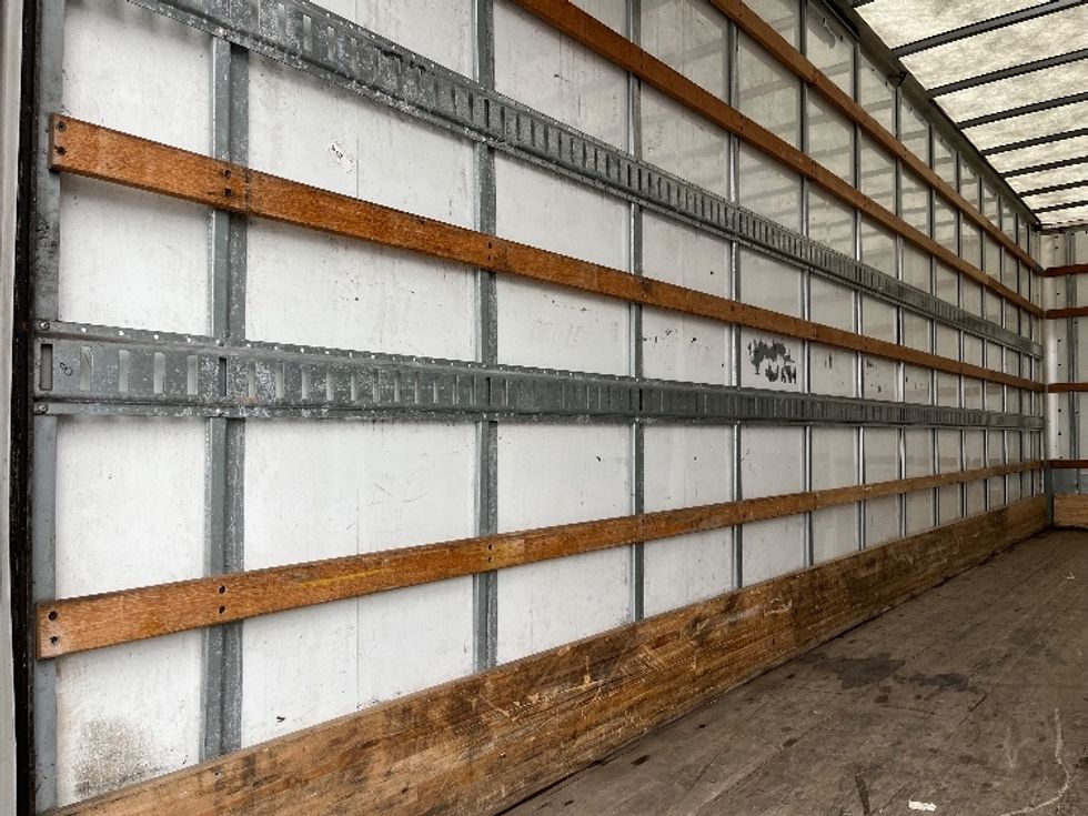 Medium Duty Box Truck-Light and Medium Duty Trucks-Freightliner-2022-M2-Warren-MI-153,667\n\t\tmiles-$ 67,000 - Image 11