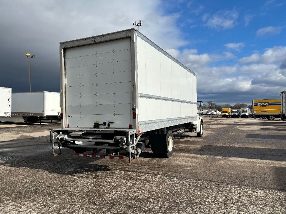 Medium Duty Box Truck-Light and Medium Duty Trucks-Freightliner-2022-M2-Warren-MI-153,667\n\t\tmiles-$ 67,000 - Image 13