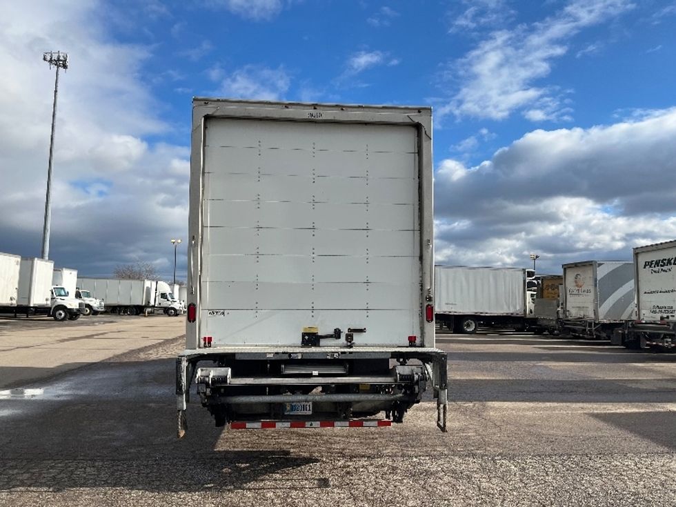 Medium Duty Box Truck-Light and Medium Duty Trucks-Freightliner-2022-M2-Warren-MI-153,667\n\t\tmiles-$ 67,000 - Image 7