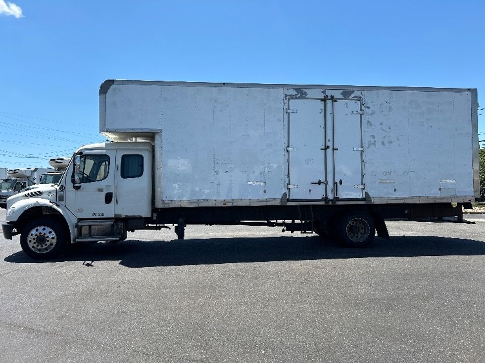 Medium Duty Box Truck-Light and Medium Duty Trucks-Freightliner-2022-M2-West Babylon-NY-329,419\n\t\tmiles-$ 49,750 - Image 4