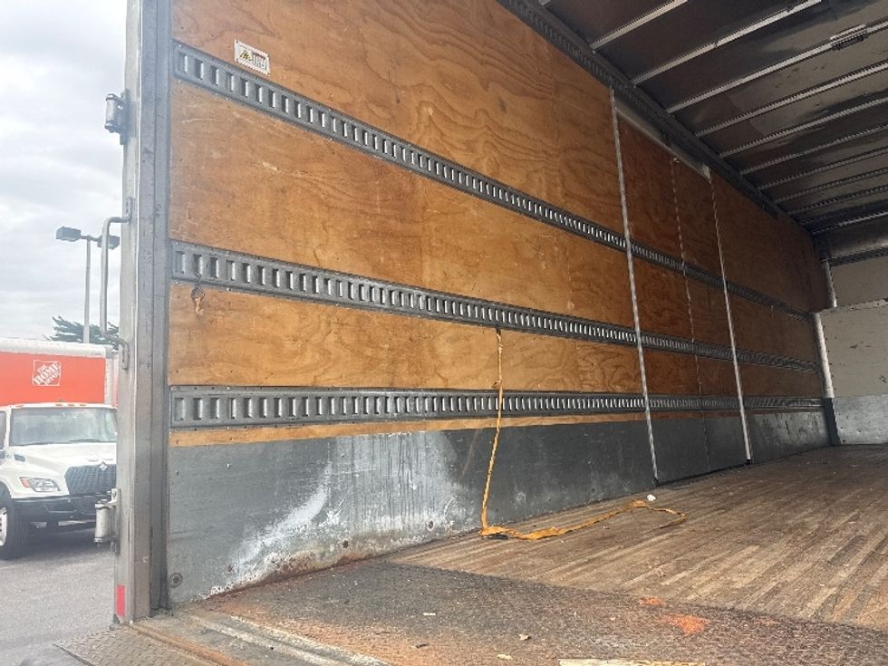Medium Duty Box Truck-Light and Medium Duty Trucks-Freightliner-2022-M2-West Babylon-NY-342,388\n\t\tmiles-$ 44,750 - Image 10