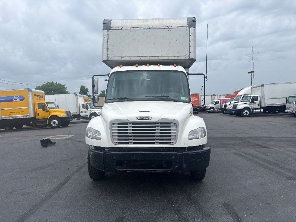 Medium Duty Box Truck-Light and Medium Duty Trucks-Freightliner-2022-M2-West Babylon-NY-342,388\n\t\tmiles-$ 44,750 - Image 2