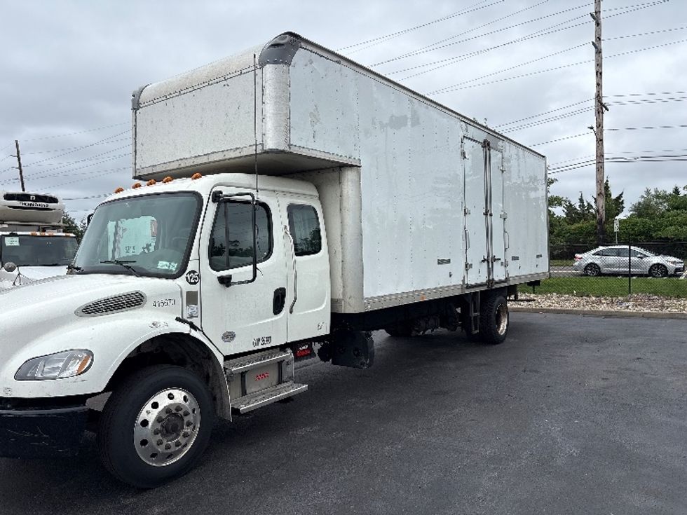 Medium Duty Box Truck-Light and Medium Duty Trucks-Freightliner-2022-M2-West Babylon-NY-342,388\n\t\tmiles-$ 44,750 - Image 3