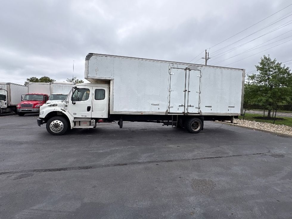 Medium Duty Box Truck-Light and Medium Duty Trucks-Freightliner-2022-M2-West Babylon-NY-342,388\n\t\tmiles-$ 44,750 - Image 4