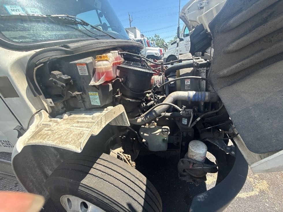 Medium Duty Box Truck-Light and Medium Duty Trucks-Freightliner-2022-M2-West Babylon-NY-364,515\n\t\tmiles-$ 38,250 - Image 23