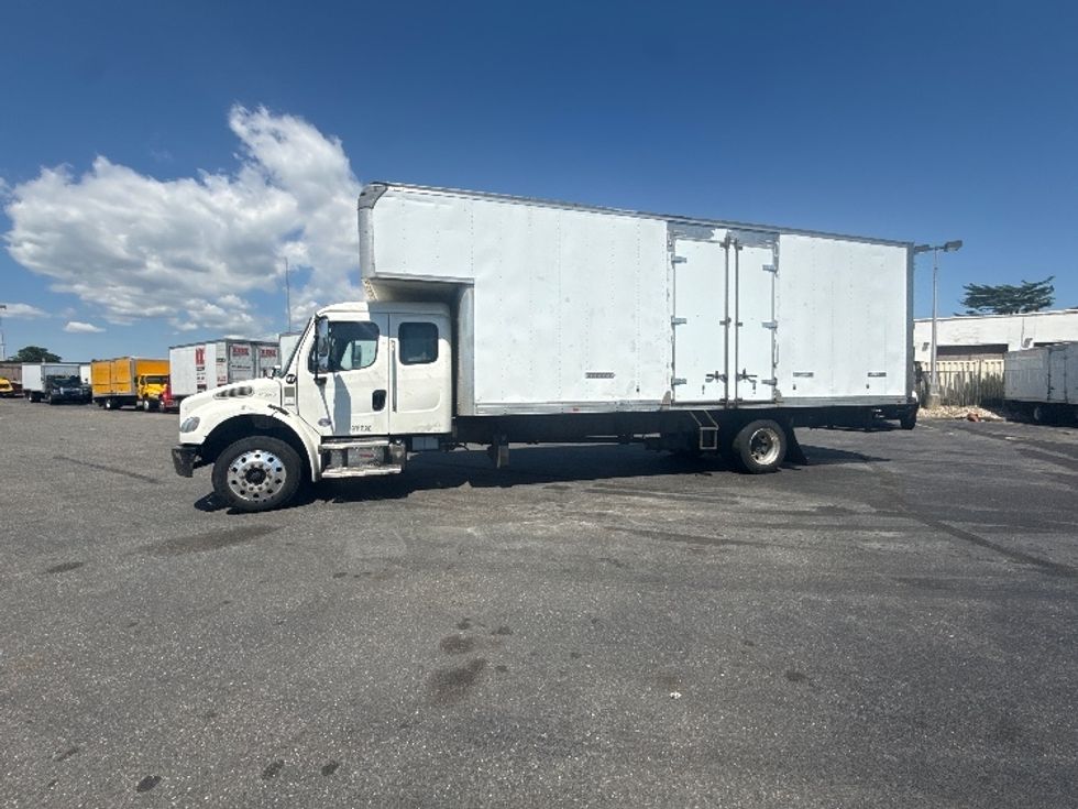 Medium Duty Box Truck-Light and Medium Duty Trucks-Freightliner-2022-M2-West Babylon-NY-364,515\n\t\tmiles-$ 38,250 - Image 4