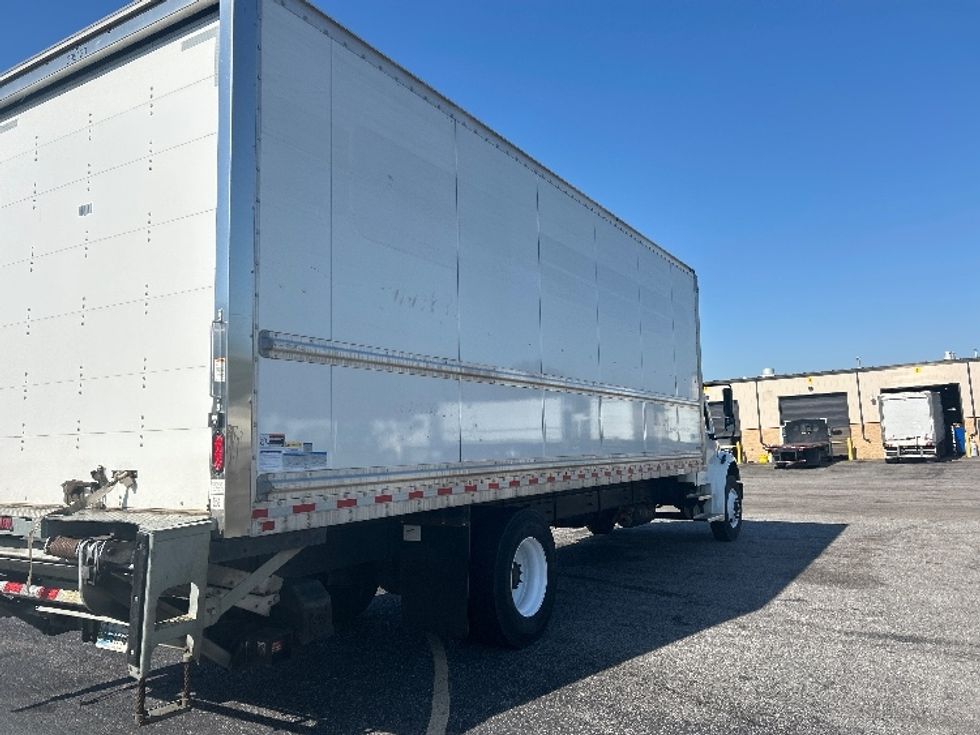 Medium Duty Box Truck-Light and Medium Duty Trucks-Freightliner-2022-M2-West Columbia-SC-207,301\n\t\tmiles-$ 58,500 - Image 13