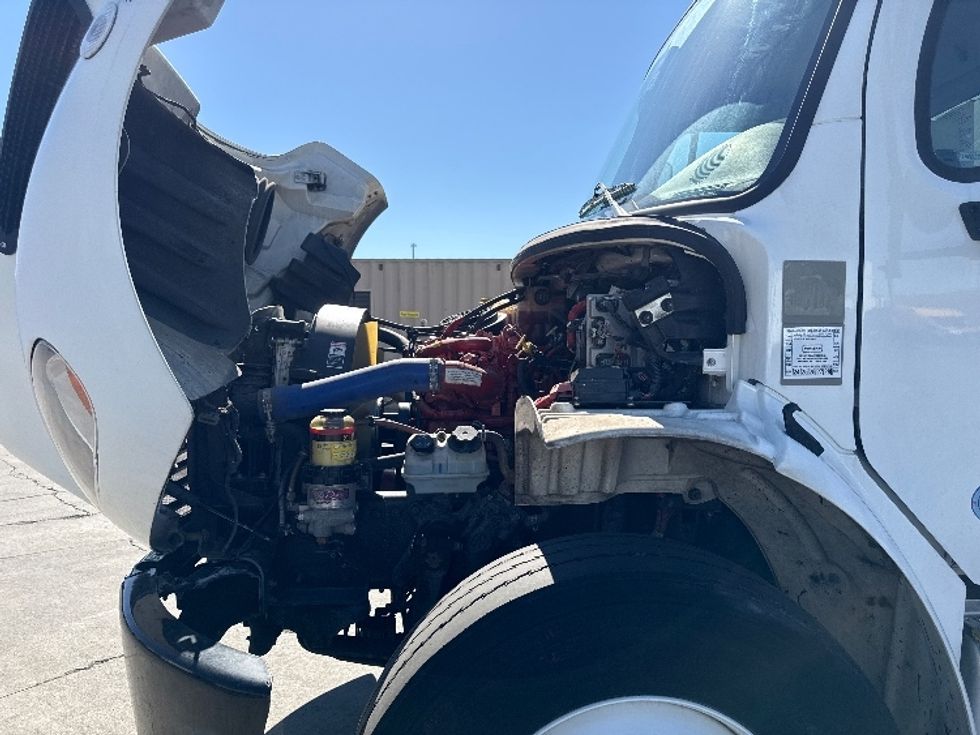 Medium Duty Box Truck-Light and Medium Duty Trucks-Freightliner-2022-M2-West Sacramento-CA-131,543\n\t\tmiles-$ 77,750 - Image 23