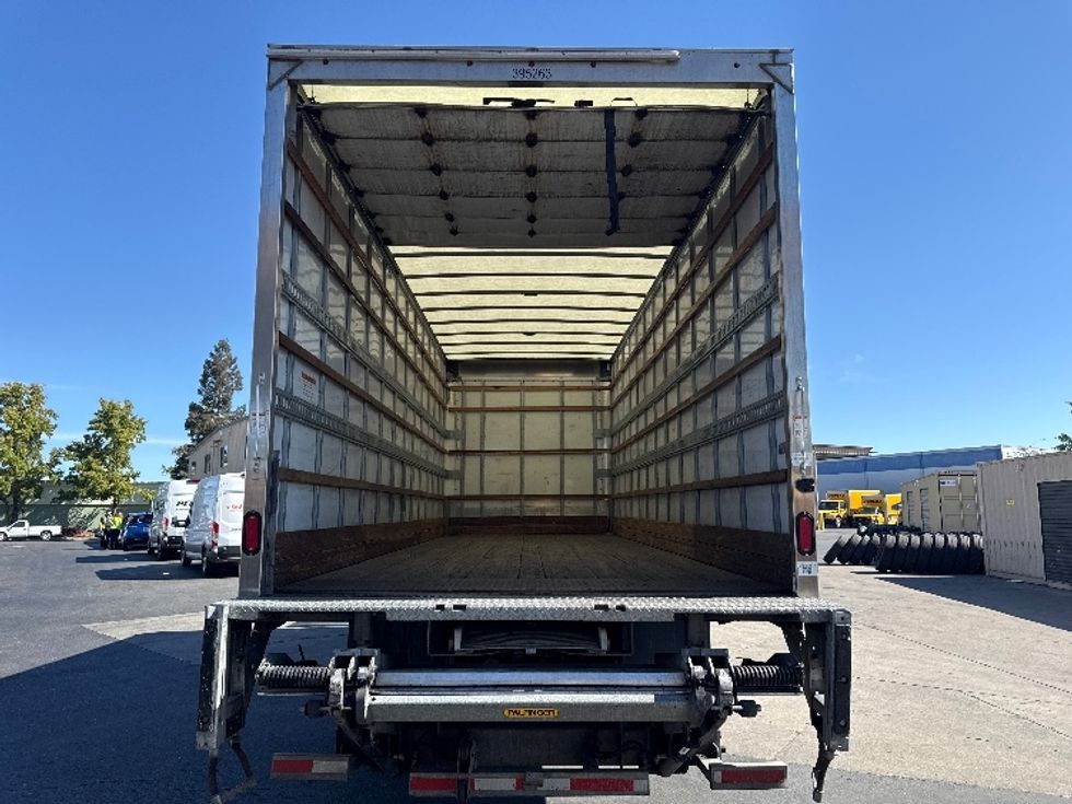Medium Duty Box Truck-Light and Medium Duty Trucks-Freightliner-2022-M2-West Sacramento-CA-131,543\n\t\tmiles-$ 77,750 - Image 8